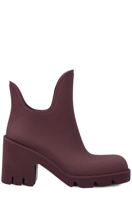 Burberry Round-toe Slip-on Heeled Boots