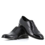 Doucal's Black Leather Oxford Shoes