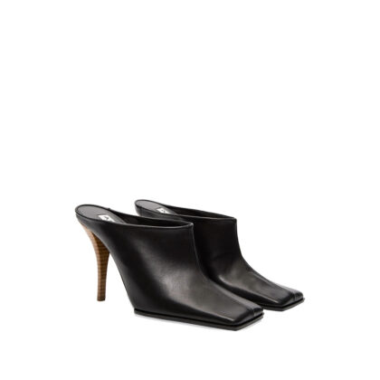 Alaïa Square-toe Leather Mules