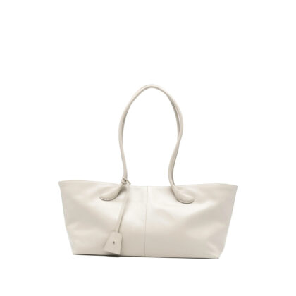 Low Classic Detachable-charm Shoulder Bag
