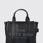 MARC JACOBS The Small Tote Bag in Leather with Tone-on-Tone Logo